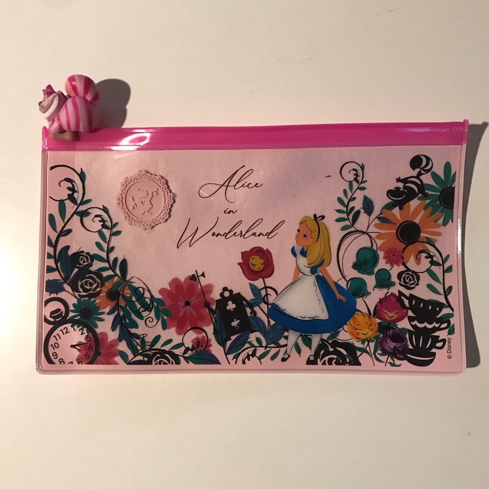 Disney Alice in the wonderland Bag / pencil case